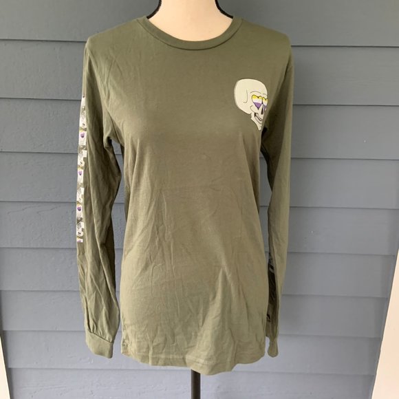 Skull Long Sleeve Tee Shirt Sz S Longer Length - Picture 2 of 7